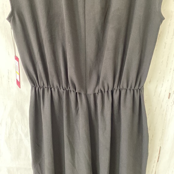 Vince Camuto jumpsuit - Picture 6 of 7